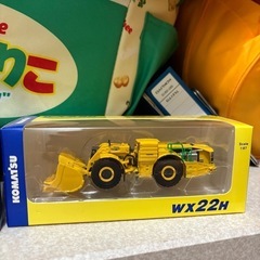 株主優待　KOMATSU ミニチュアモデルの画像