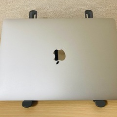MacBook Pro 13inch 16GB　Core i5 【2020年モデル】の画像