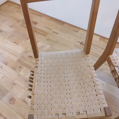 無印良品タモ材ダイニングチェア、３脚あります。の画像