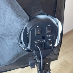 撮影用照明、2セット(収納運搬ケース付)の画像