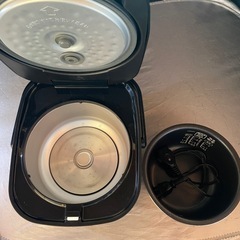 炊飯器3合炊の画像
