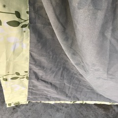カーテンの画像