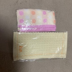 1枚50円です。未使用品ハンカチ•ハンドタオルの画像