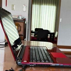 NEC LaVie 赤 Windows11 8G SSD Office2021の画像