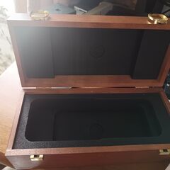 neumann m 149 wooden box//Neumann純正ウッドボックスの画像