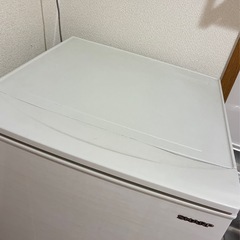 SHARP 2ドア冷凍冷蔵庫  137L型番：SJ-D14E-W  （2019年製）  の画像