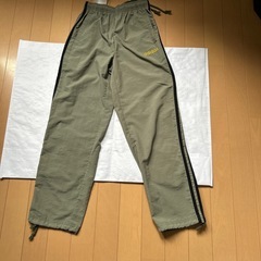 adidas(140サイズ)長袖新品タグ付き🤭の画像