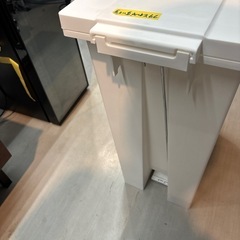 【45L ゴミ箱】【ニトリ】クリーニング済み【管理番号12608】野の画像