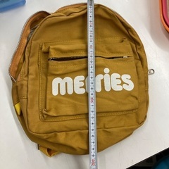 非売品新品未使用　レア商品　merris マスタード色リュックの画像