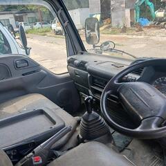 ISUZUローダー３tダンプの画像