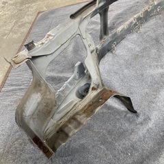 JB23 スズキ ジムニー コアサポート 4型外しの画像