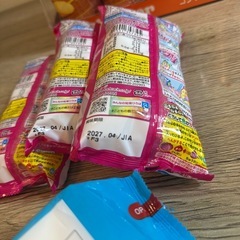 お菓子セット　ねるねる、チップスター、コロンの画像