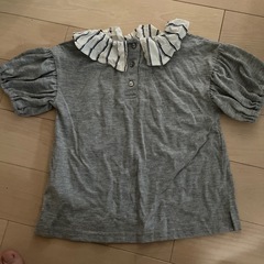 120サイズ　カットソーの画像