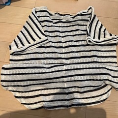 Lサイズ　半袖カットソーの画像