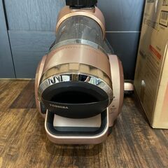 TOSHIBA 東芝 VC-MG910-R サイクロン式掃除機 2017年製の画像