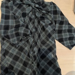 Mサイズ　　半袖ブラウスの画像