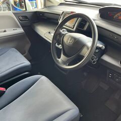 ☆ホンダ　フリード☆車検R7年10月までの画像