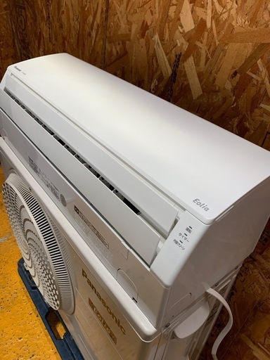 a(7427) Panasonic ルームエアコン 2021年製 CS-401DFL2-W パナソニック 4.0kw 14畳程度 8㎏ リモコン 直接引き取り歓迎 大阪 中古 2個口
