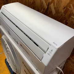 a(7427) Panasonic ルームエアコン 2021年製 CS-401DFL2-W パナソニック 4.0kw 14畳程度 8㎏ リモコン 直接引き取り歓迎 大阪 中古 2個口の画像