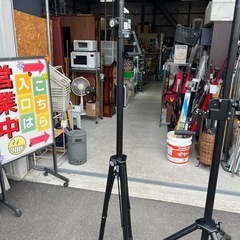 K&M (ケーアンドエム) スピーカースタンド 21300 2本セット 高さ調整用ハンドル付属 パイプ35mm対応 KONIG & MEYER 中古品 ③の画像