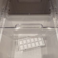 【新品✨未使用】SHARP冷蔵庫 引取のみ対応可の画像