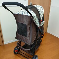 カインズ ペット用カート 3輪 折りたたみ式 ミッキーマウスの画像