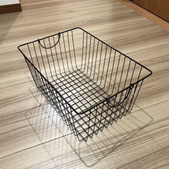 ワイヤーバスケット３個の画像