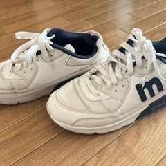 MOZU エアークッションスニーカーの画像