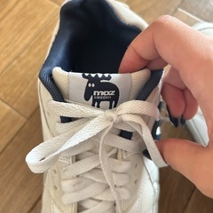 MOZU エアークッションスニーカーの画像