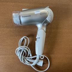 状態良いです🙆 ヘアケア　Panasonic 2022年製 EH-NE2E グレー ドライヤーの画像