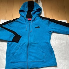 PUMA上セット(140サイズ)♪Ｔシャツ未使用🤭タグ付きの画像
