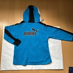 PUMA上セット(140サイズ)♪Ｔシャツ未使用🤭タグ付きの画像