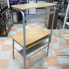 【ｼﾞｬﾝｸﾞﾙｼﾞｬﾝｸﾞﾙ金沢店】  PCﾃﾞｽｸ 木目調 W76×D48×H128 クリーニング済み												の画像