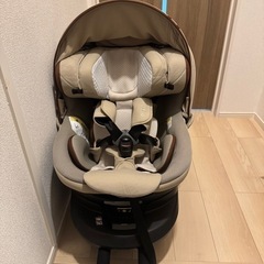 直接取引【美品】AILEBEBE クルットR グランス ISOFIX取付チャイルドの画像