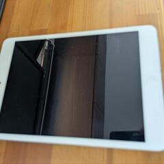 ipad mini 2 本体　apple  アイパッド タブレット スマホの画像