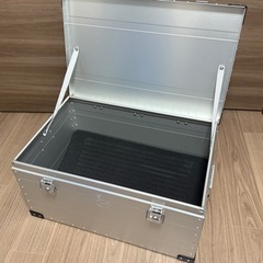 アルミ合金収納ボックスの画像