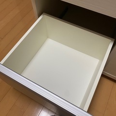食器棚の画像