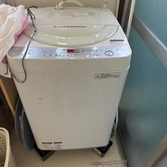 冷蔵庫、洗濯機全然使えます。ただで差し上げますの画像