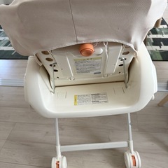 combi 赤ちゃん　子供　コンビハイチェアの画像