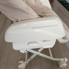 combi 赤ちゃん　子供　コンビハイチェアの画像