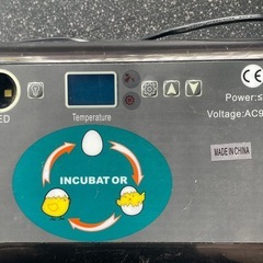 孵卵器　インキュベーターの画像