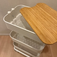 【受け渡し決定】IKEA ふた付きスチールワゴンの画像