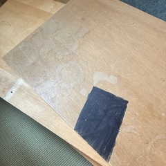 木の板数枚の画像