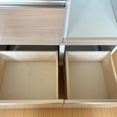 食器棚　キッチン収納の画像