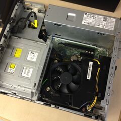 HP ProDesk 600 G3 SFF 中古　HDDなし　21.5モニター付きの画像