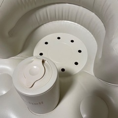 【超美品】リッチェル　ふかふかベビーチェアの画像