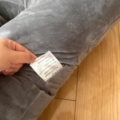 抱き枕の画像