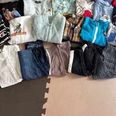 男の子冬服セットの画像