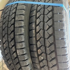 タイヤ未使用品185/85r16の画像