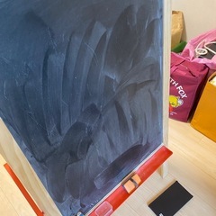 IKEA ホワイトボード兼黒板の画像